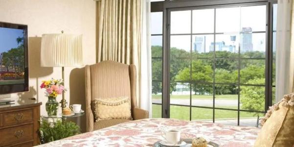 Red Coach Inn - 85