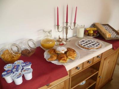 Borghetto Airport/Hospital - 11