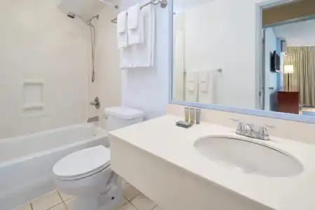 Ewa Waikiki - 41