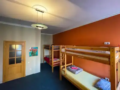 Cinnamon Sally Backpackers Hostel - 32