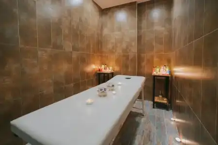 216 Castle - 17