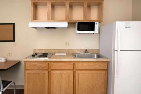 WoodSpring Suites Evansville - 24