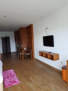 Vtsix Condo Service at View Talay Condo - 10