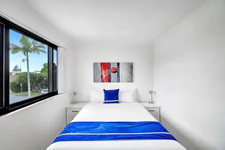Montego Mermaid Beach Motel - 38