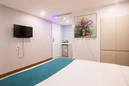 Blue Ocean Beachside Danang - 36