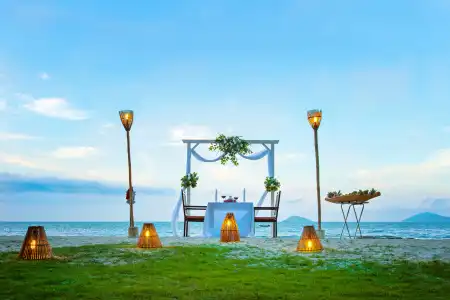 Hoi An Beach Resort - 24