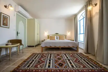 The Way Inn - 1