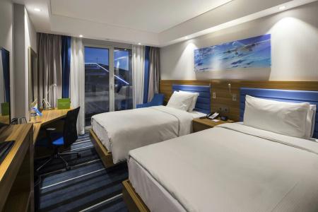 Hampton by Hilton Kurtkoy - 3