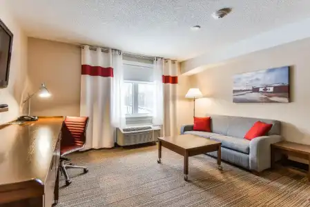 Four Points by Sheraton Barrie - 75