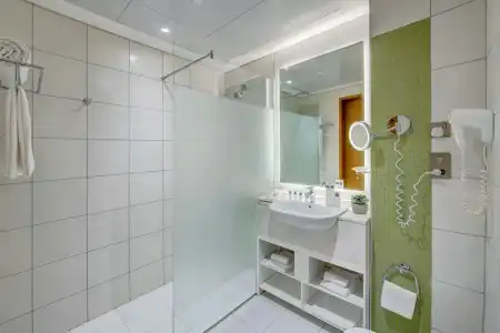 Tryp by Wyndham Abu Dhabi City Center - 19