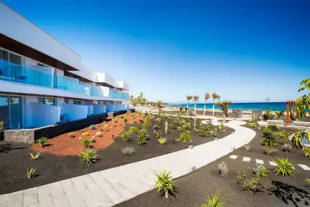 Lava Beach - 16