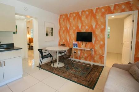Miami River Inn By Renzzi - 36