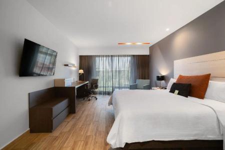 Real Inn Perinorte - 67