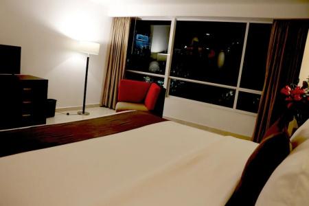 & Suites PF - 91