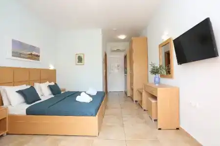 Aloni Pefkochori - 27