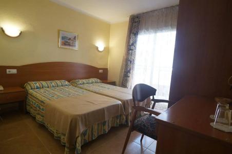 Mefolinkel Suits - 23