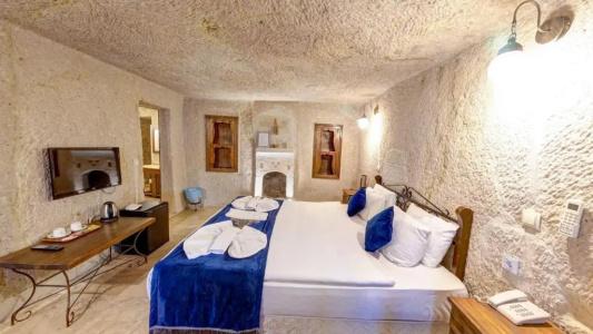 Elegance Cave Suites - 47