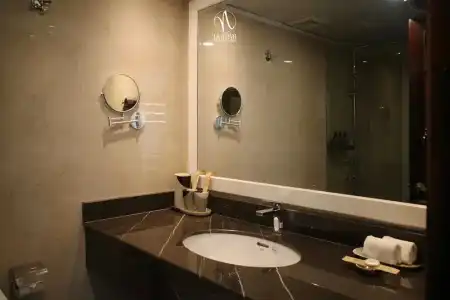 La Nueva Boutique Ha Noi - 189