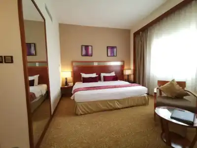 Landmark Grand - 5