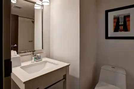 Four Points By Sheraton Peoria - 76