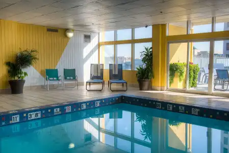 Four Points by Sheraton Windsor Downtown - 13