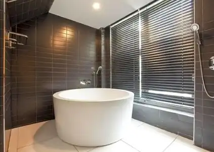 H Avenue Idae Shinchon - 98