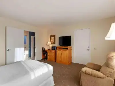 Best Western Plus Santa Barbara - 98
