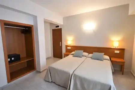 Hostal Mallorca - 28