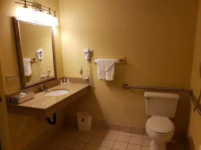 Quality Inn & Suites Vancouver - Hazel Dell - 51