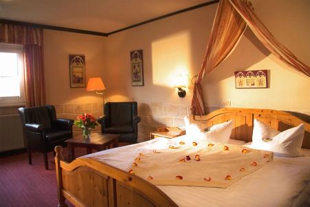 BinzHotel-OrdensKapelle - Ostsee-Rittergut-Rügen - 2