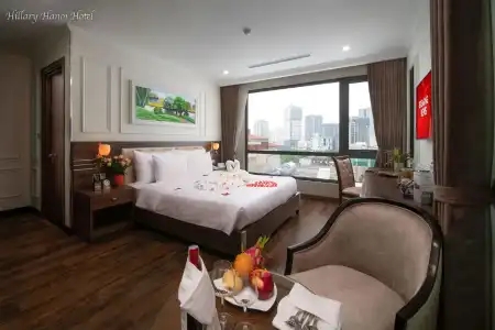 Hillary Hanoi - 46