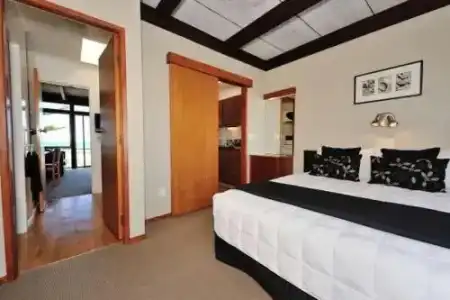 Whispering Sands Motel - 41
