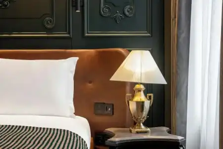 Orient Occident Istanbul, Autograph Collection - 41