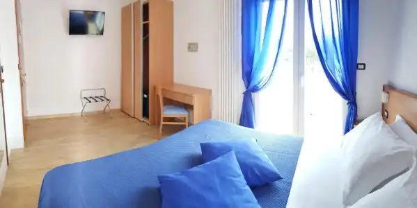 MARE BLU - 76