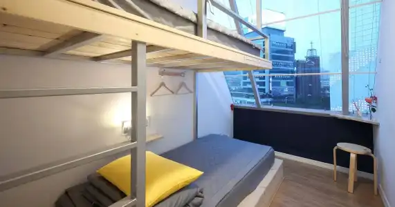 First Guest House - Hostel - 1