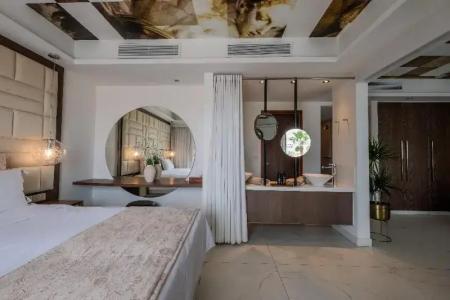 King Jason Paphos - Designed for Adults by Louiss - 91