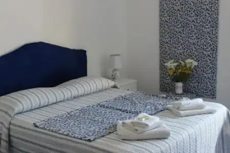 Casa Blu Cobalto Bed And Breakfast - 3