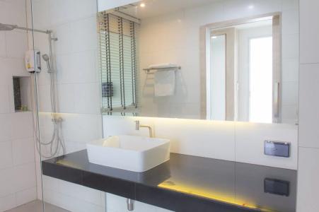 Lopburi Residence 2 And Resort - 8