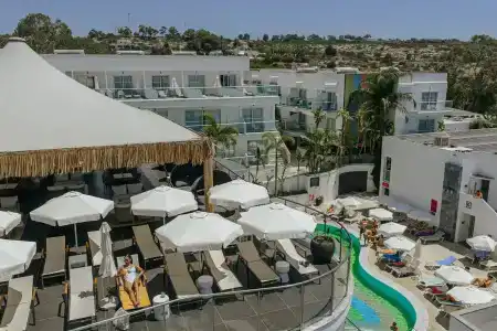 Tasia Maris Seasons - Adults Only - 30