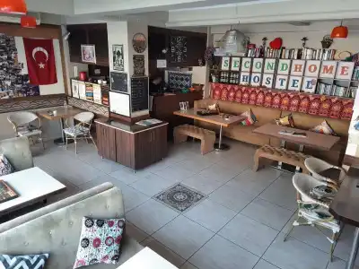 Second Home Hostel - 25