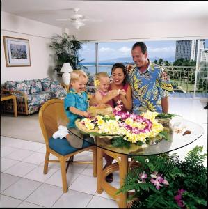 Waikiki Shore by OUTRIGGER - 31