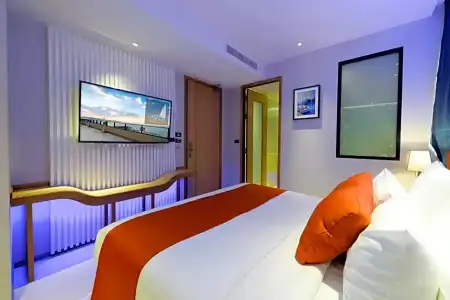 Deep Blue Z10 Pattaya - 40