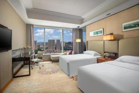Crowne Plaza Huizhou by IHG - 17