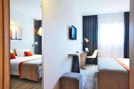 Kyriad Prestige Vannes Centre – Palais Des Arts - 52