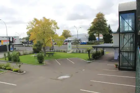 Gateway International Motel - 12