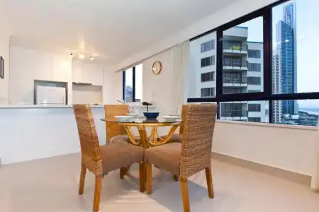 Surf Regency Apartments - 106