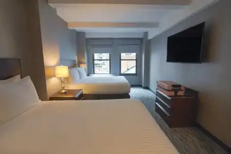 Edison Times Square - 61