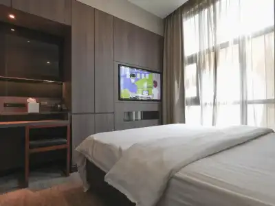 Amrise Kitchener - 4