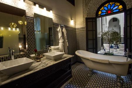 Riad Braya - 16