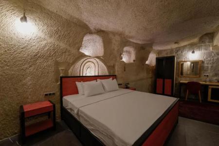 The Niche Cave - 104